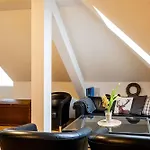 Отель Apparthotel Bad Schandau By Steiger Hotels Бад-Шандау